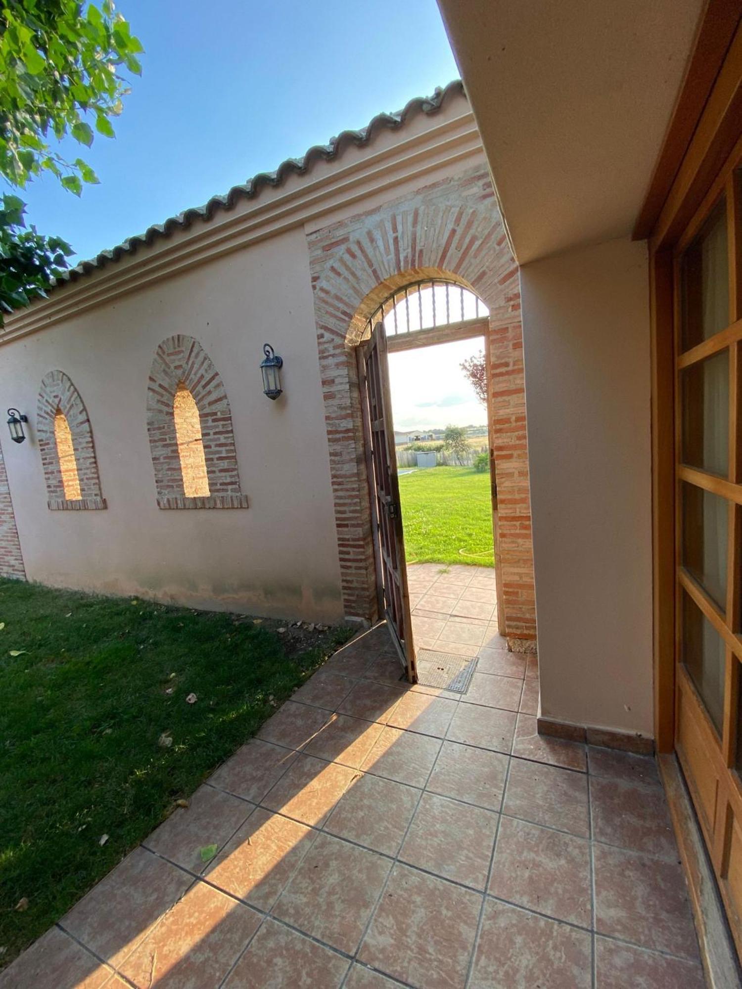 Casas Olmo Y Fresno Jardin Y Piscina A 17 Kilometros De Salamanca Exteriör bild