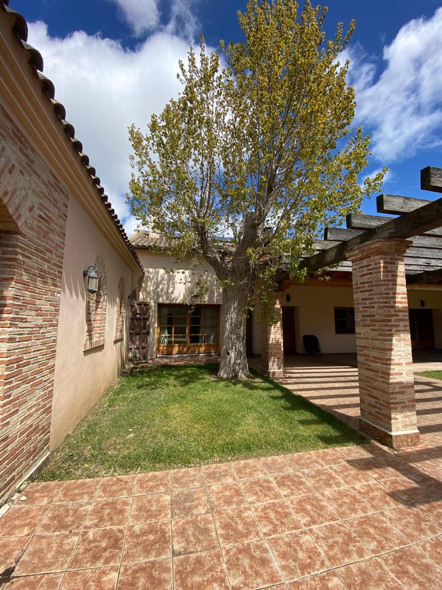 Casas Olmo Y Fresno Jardin Y Piscina A 17 Kilometros De Salamanca Exteriör bild